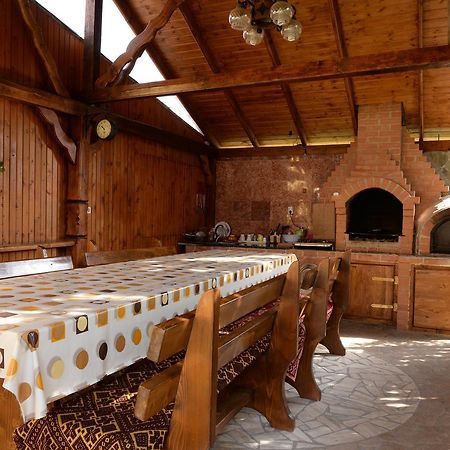 Casa Flora Otel Sînmartin Dış mekan fotoğraf