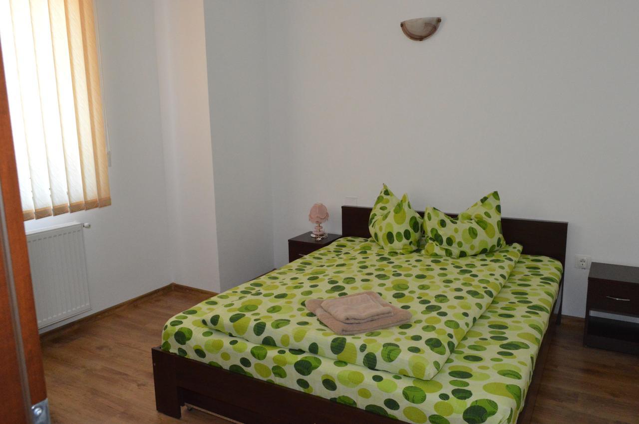 Casa Flora Otel Sînmartin Dış mekan fotoğraf