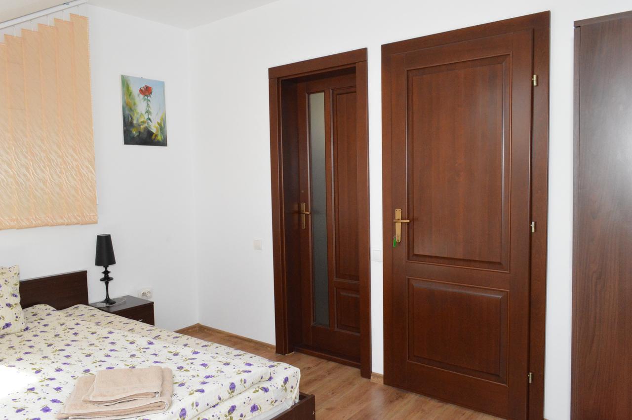 Casa Flora Otel Sînmartin Dış mekan fotoğraf